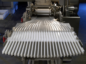 sawing1